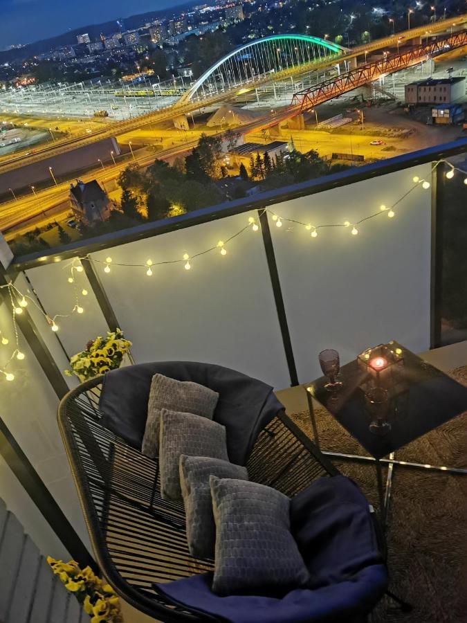 Apartament Przy Bursztynowym Stadionie Gdańsk Buitenkant foto