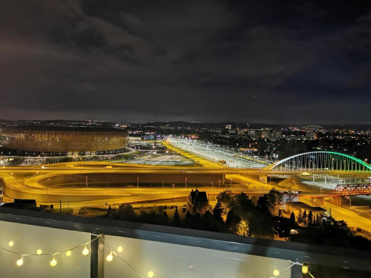 Apartament Przy Bursztynowym Stadionie Gdańsk Buitenkant foto