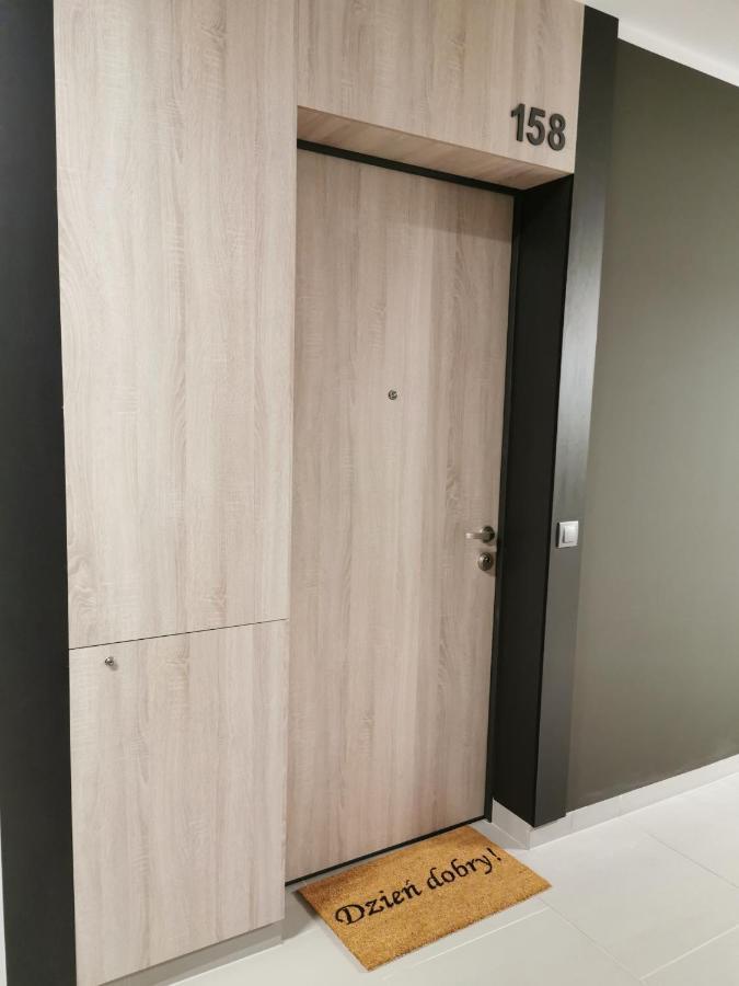 Apartament Przy Bursztynowym Stadionie Gdańsk Buitenkant foto